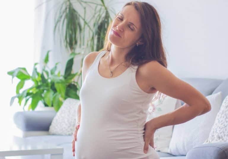 mom in early labor